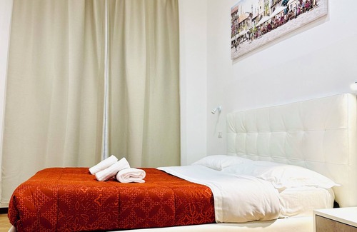 Rione XVIII Castro Pretorio House | TAWHID ACCOMODATION