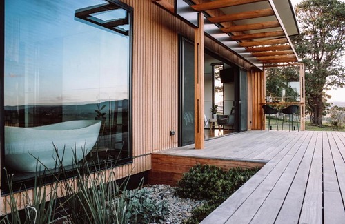 Milton House | Tawillah Milton Luxury Retreat