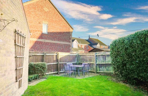 Boston House | Taylor Close Holiday Home