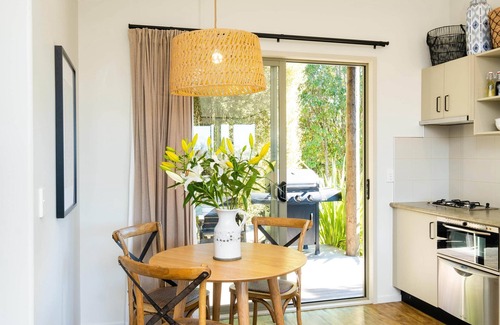 Te Awanga House | Te Awanga Cottages, Te Awanga Cottages - Awa