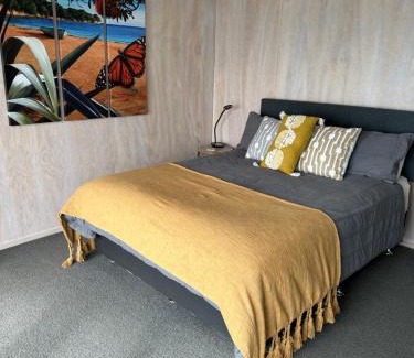 Tapu Bed & Breakfast | Te Mata Bay Seaviews