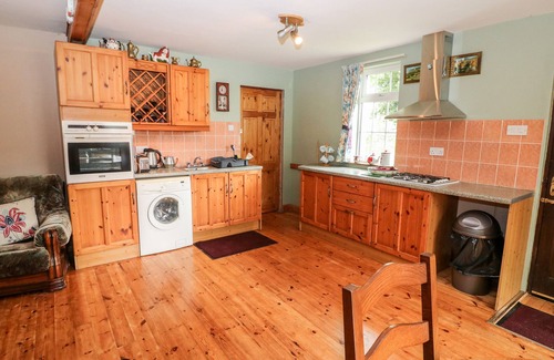 County Waterford Cottage | TEACH CHIUIN, family friendly in Cappoquin, County Waterford