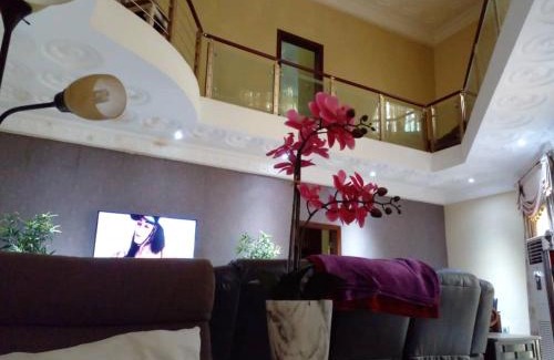 Ogbodjo House | TeamVilla