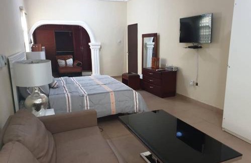 Ogbodjo House | TeamVilla