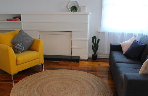 Mildura Central Business District House | TEKIELA On Lime Holiday House