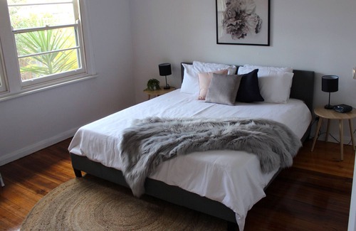 Mildura Central Business District House | TEKIELA On Lime Holiday House