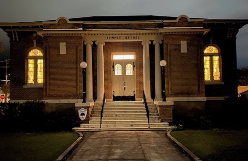 Bainbridge House | Temple Beth El