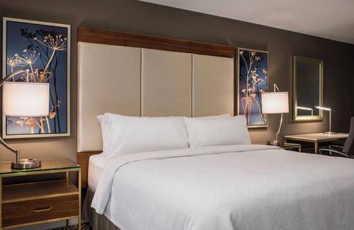 Moose Jaw Hotel | Temple Gardens Hotel & Spa