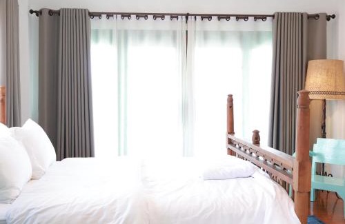 Lamphun House | Temple House Cottage