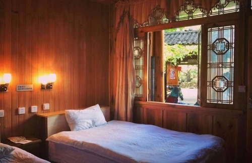 Tengchong House | Tengchong Ginkgo Village Bencai Hotel