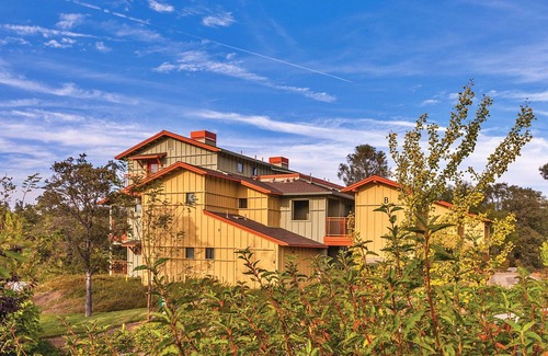 Angels Camp Condo | Tennis, Lakes, 10th Fairway, Wyndham Angels Camp