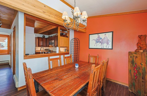 Keystone Hotel | Tennis Townhome 2 Bed 2.5 Bath