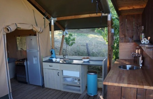 La Serpent Cabin | Tent Safari Avec Piscine Prive et Belle Vue, Mas du Fontaoulie