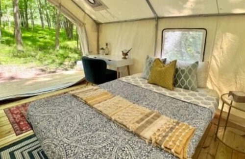 Pisgah RV Rental | Tentrr Signature Site - Barbara's Serenity - Coleman Outfitted Site