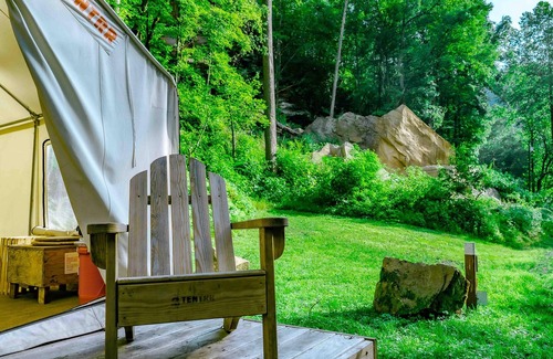 Ansted RV Rental | Tentrr State Park Site - WV Hawk's Nest State Park - Site A - Double Camp