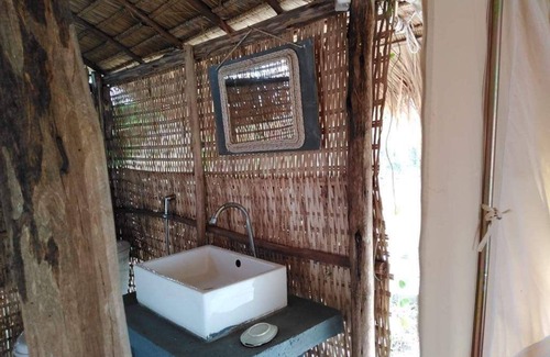 Traeuy Kaoh House | Tents of luxe glamping