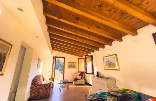 Vesime House | Tenuta MonteOliveto - Family Cottage - Agriturismo nelle Langhe