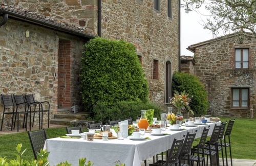 Rapale Villa | Tenuta Valdambra - Nine Bedroom Villa, Sleeps 20