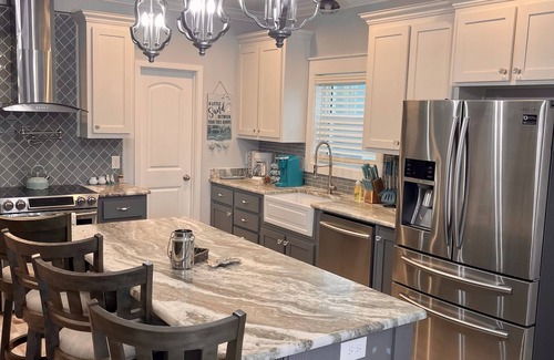 Navarre Beach House | “Tequila Sunrise” Luxury Home, Elevator, Pool, Free Golf Cart