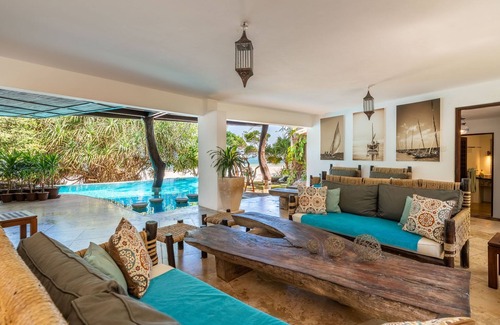 Diani Beach Villa | Tequila Sunrise Villa- Diani Beach
