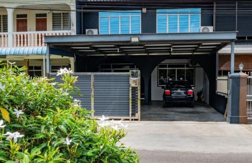 Sibu Villa | Terap Homestay 500MB Wi-fi
