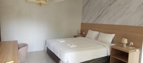Surakarta House | Teras Solo
