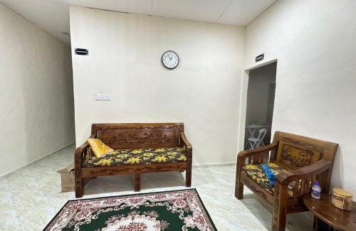 Kampung Tok Kamis House | Teratak Cikgu Roomstay 2