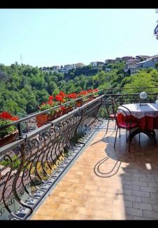 Castellinaldo Apartment | Teresa al Belvedere Rooms&HolidayApartments Camere&Appartamenti