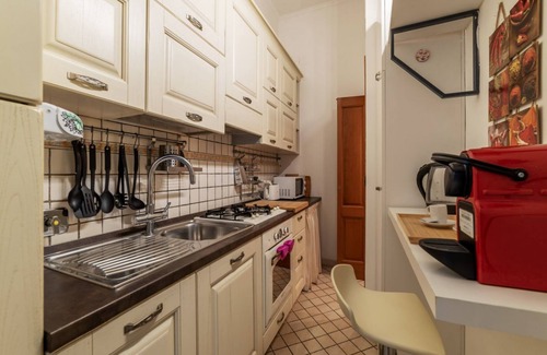 Rione XVIII Castro Pretorio Apartment | Terms Live Laugh & Love Apartment