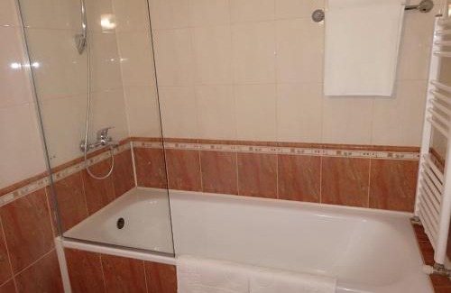 Targovishte Hotel | Terra Europe Brontes Hotel