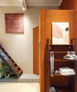 Hang Trong Apartment | Terra House in Old Quarter - Church - Night Market