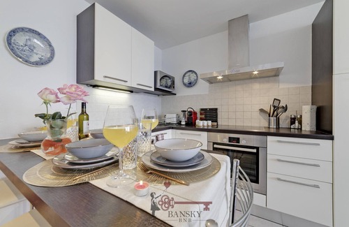 Breganzona Apartment | Terrace Apartment Cuore di Rose