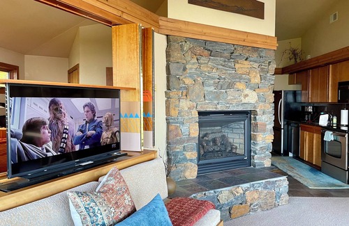 Grand Marais Apartment | Terrace Point on Lake Superior