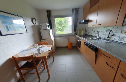 Elkeringhausen Apartment | Terrace Retreat in Winterberg