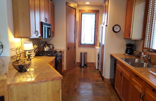 Mountain Village Condo | Terraces corner unit-2BR/2Bth; Mountain Views, garage, fireplace, deck and more!