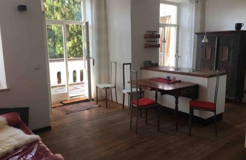 Wasserburg am Inn Apartment | Terrassenwohnung in historischem Brauereigebäude mit Blick ins Grüne