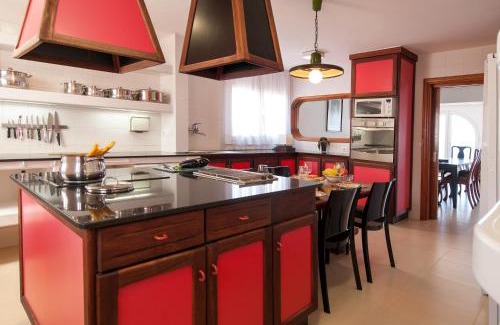 Telde House | Terrazas del Mar Villa on the beach Sea Terrace Wifi free Golf Ecological house