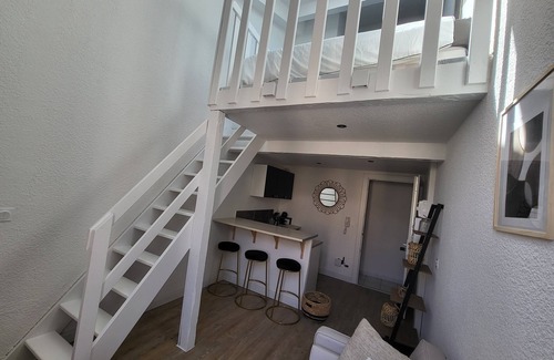 Saint-Martin Apartment | Terre T2 Neuf Clim Netflix Cosy Centre Ville Gare