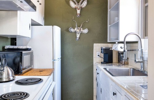 Tesuque Bed & Breakfast | Tesuque Outpost |Casita E | Best views in Santa Fe