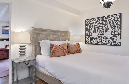 Tesuque Bed & Breakfast | Tesuque Outpost |Casita F | Best views in Santa Fe