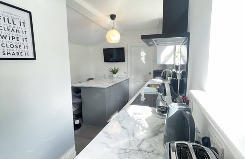 Tettenhall House | Tettenhall Village Townhouse