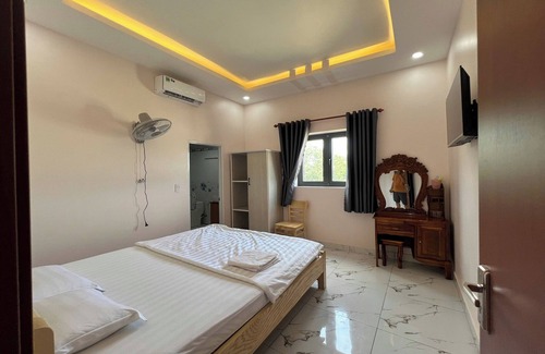 Bau Bang Hotel | Thanh Hang Hotel