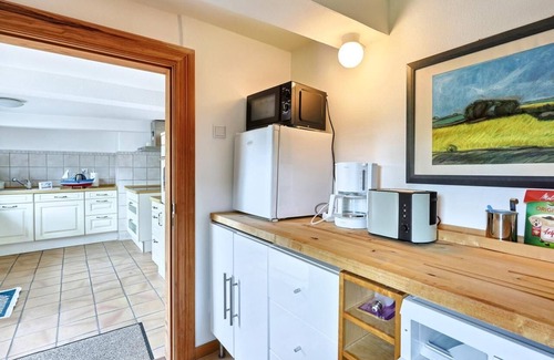 Stenderup Apartment | Thatched cottage in the countryside