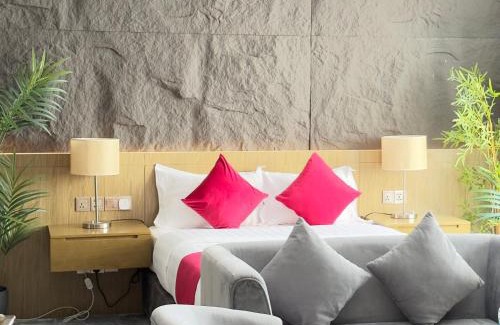 Azaiba Hotel | The Airport Hotel Muscat