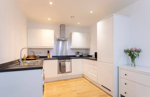 Redhill Apartment | The Albany - Exclusive Apartment in the Heart of Redhill