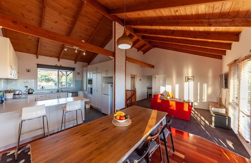 Port Campbell House | The Albatross - Port Campbell