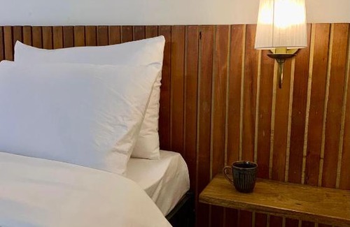 Dimapur Hotel | The Alcove Bed and Breakfast