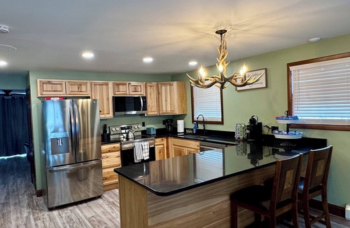 Malone Ski Chalet | The Alpine Inn-Ski & Golf Retreat
