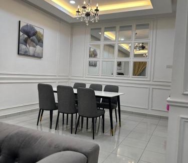 Jasin House | The Amore Homestay