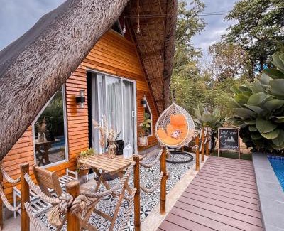 Tanauan City Bed & Breakfast | The Anahaw Cabin